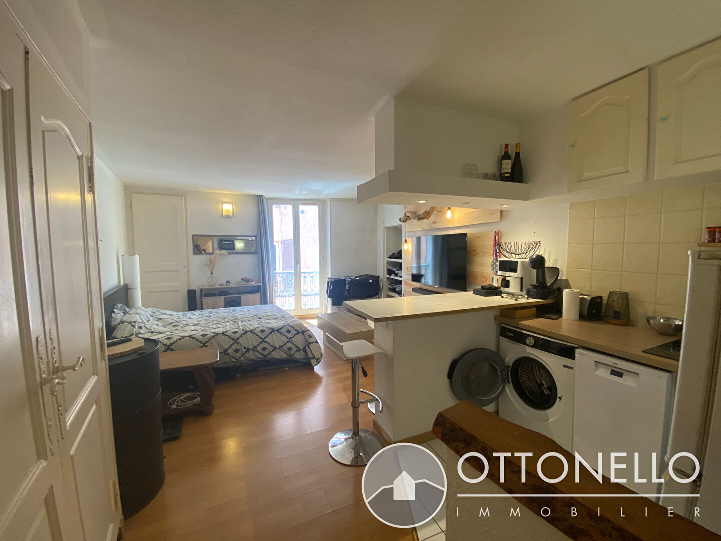 Appartement - ROQUEBRUNE SUR ARGENS