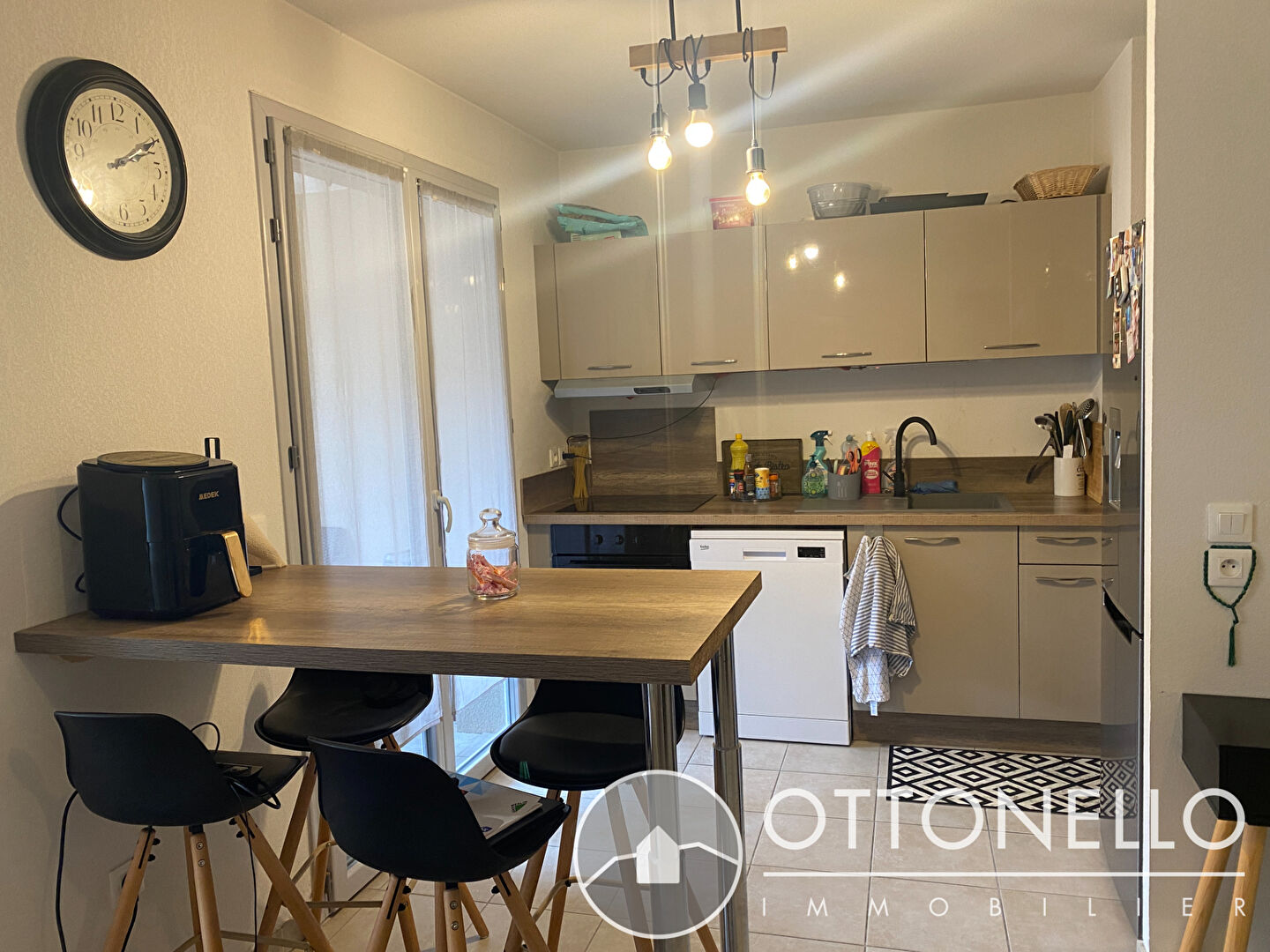 Appartement - ROQUEBRUNE SUR ARGENS