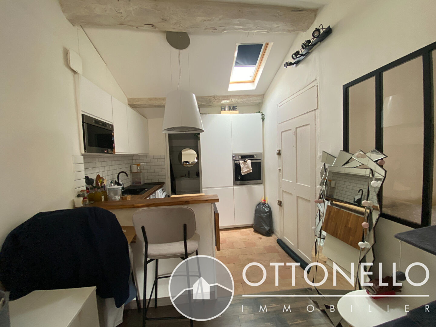 Appartement - ROQUEBRUNE SUR ARGENS