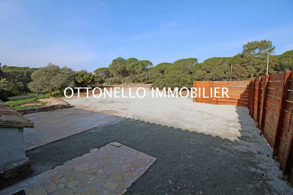 Appartement - ROQUEBRUNE SUR ARGENS