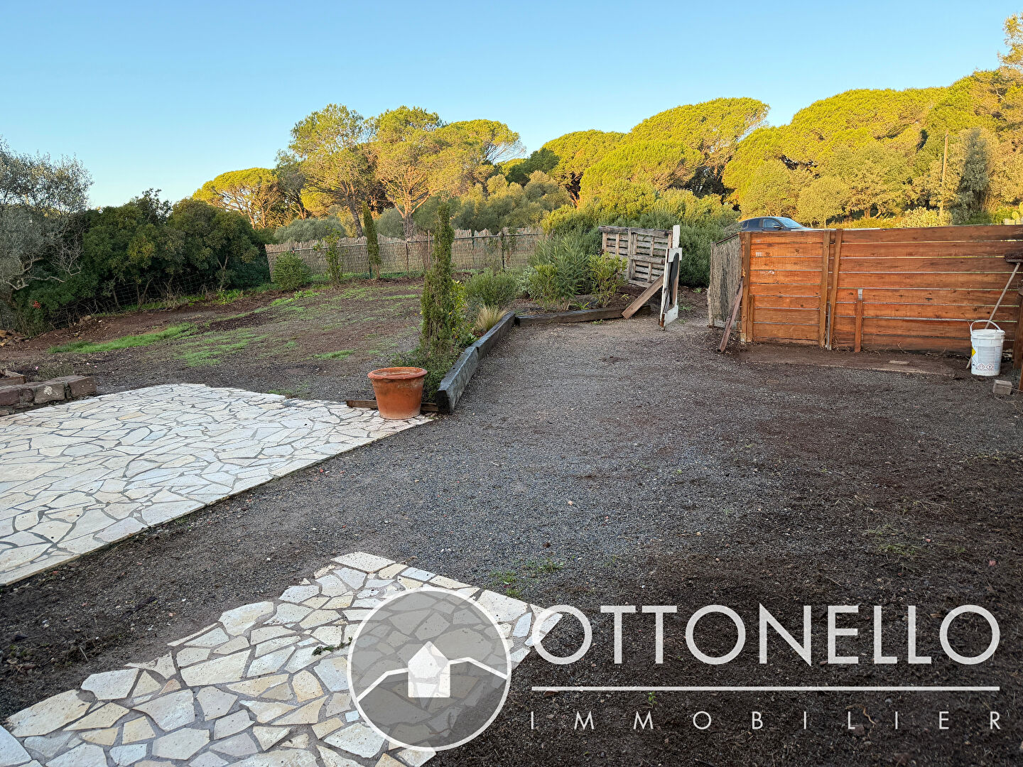 Appartement - ROQUEBRUNE SUR ARGENS