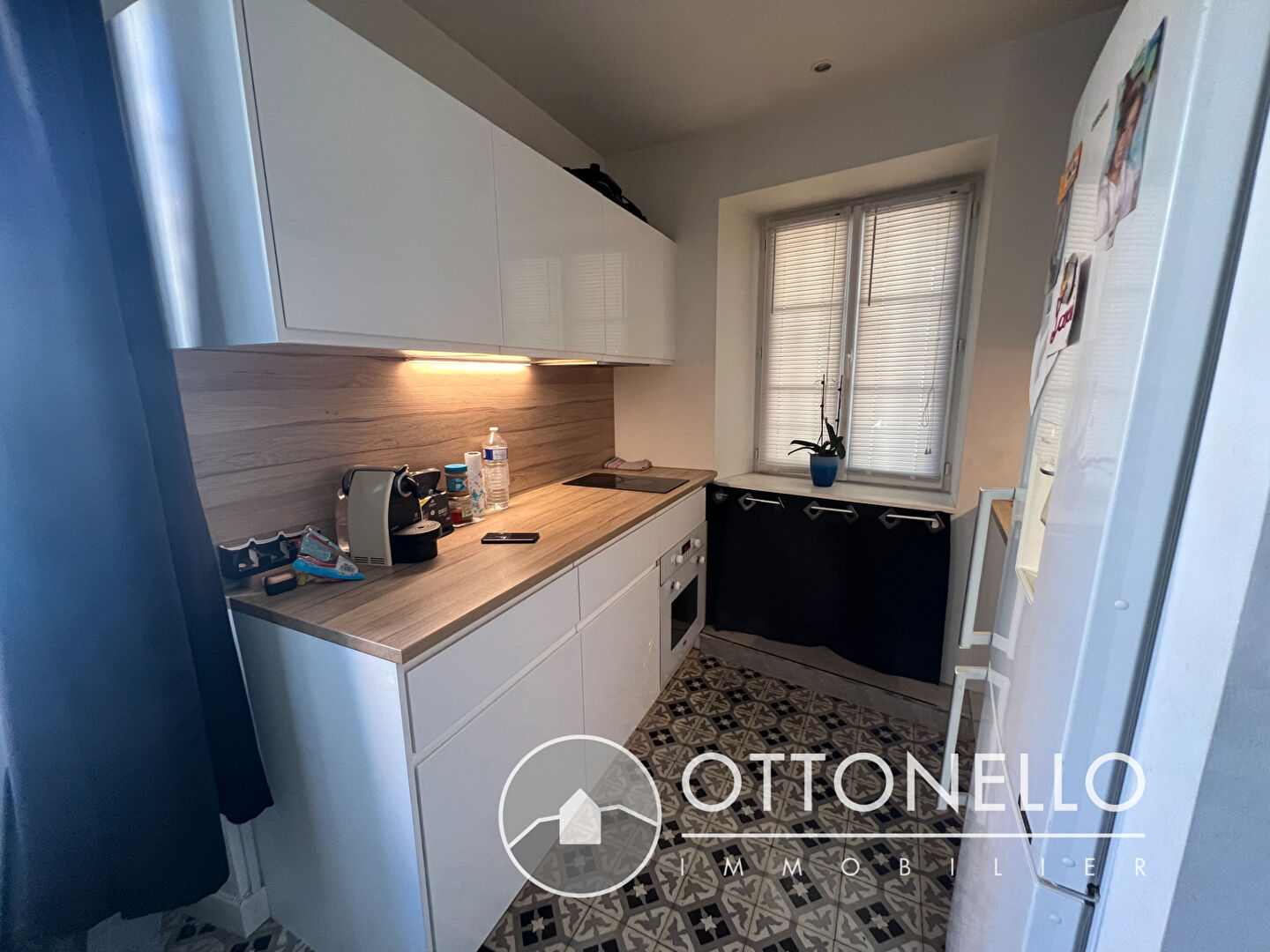 Appartement - ROQUEBRUNE SUR ARGENS