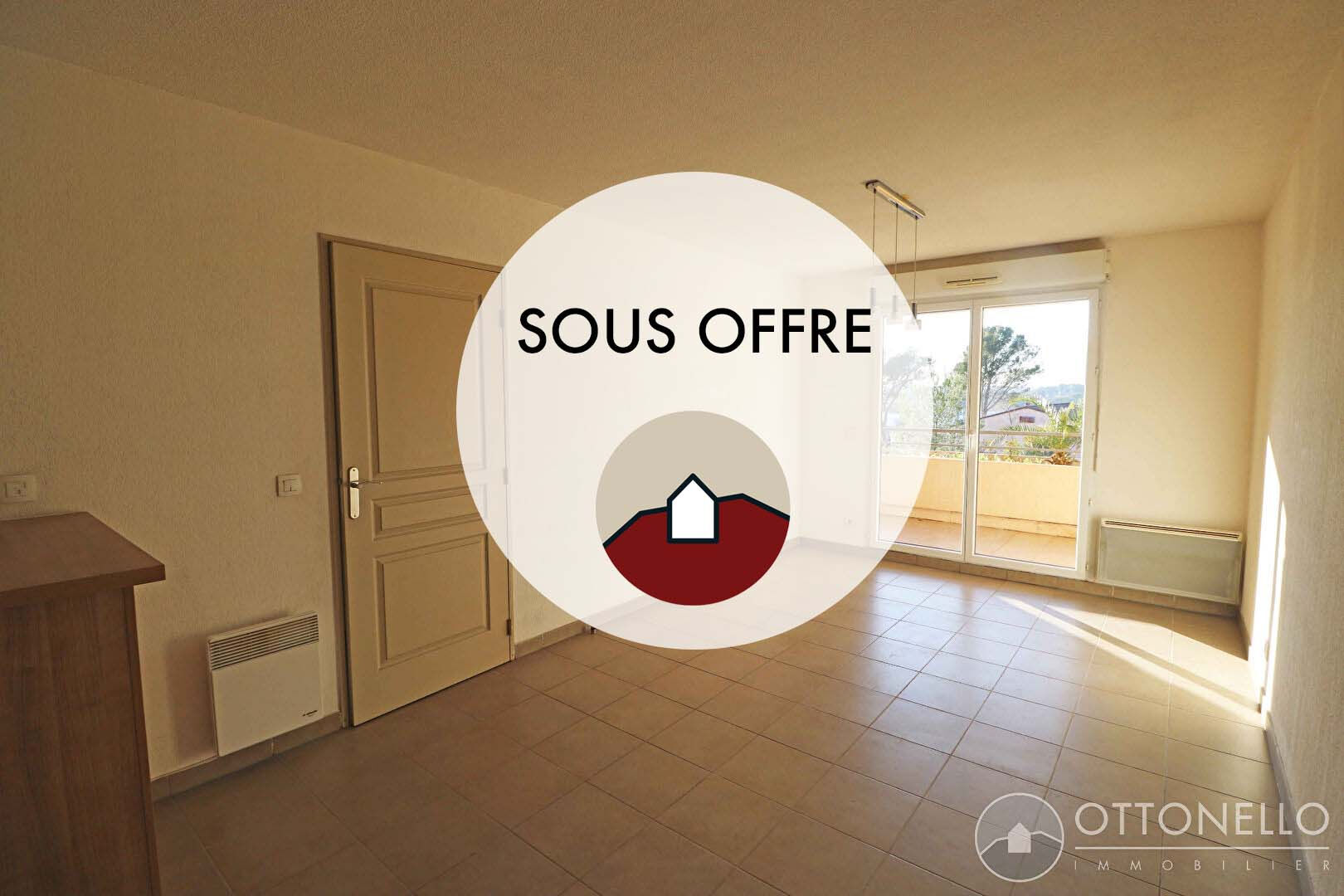 Appartement - ROQUEBRUNE SUR ARGENS