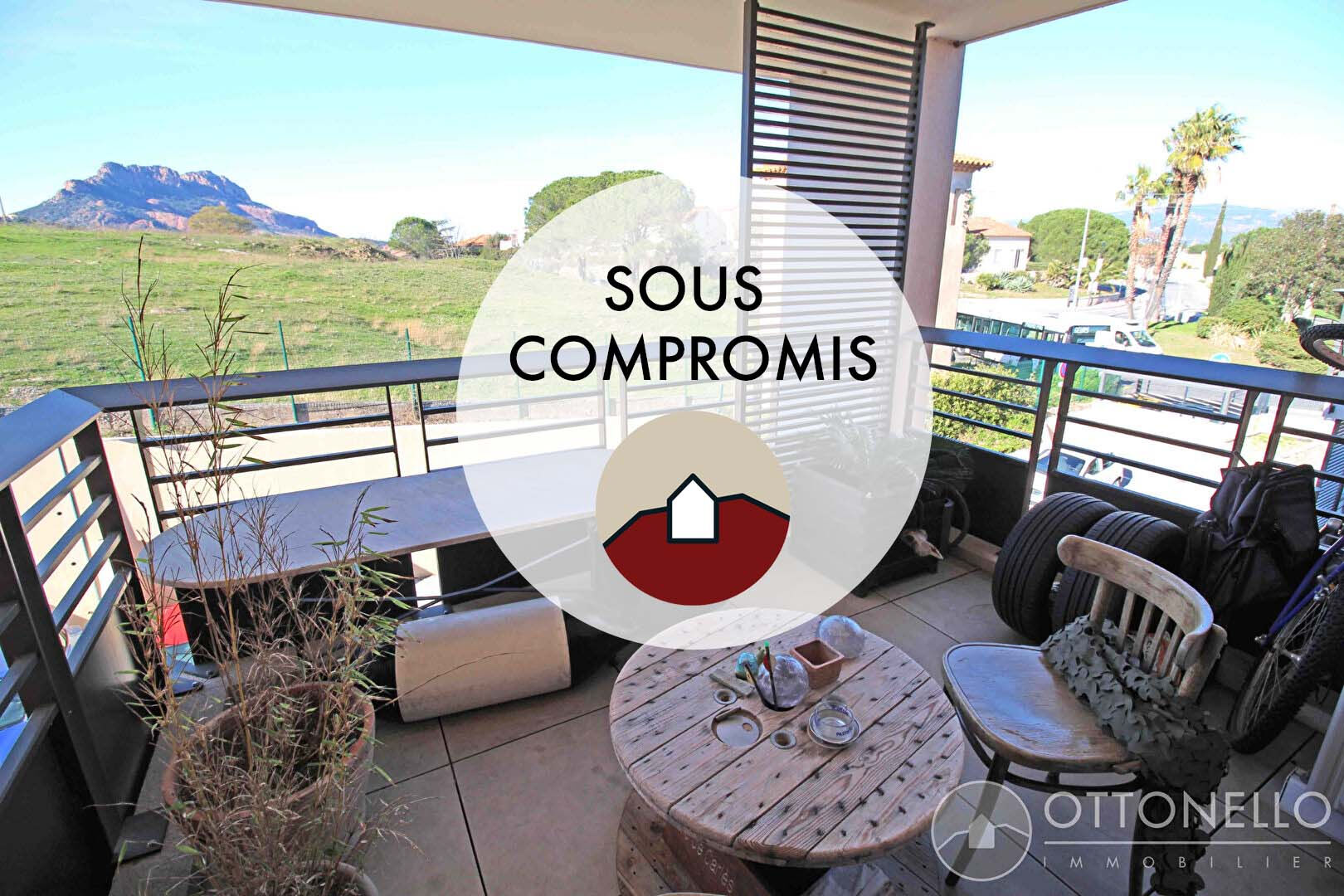 Appartement - ROQUEBRUNE SUR ARGENS