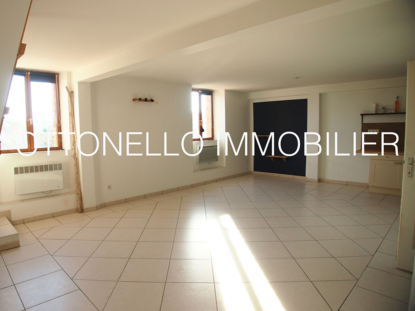 Appartement - ROQUEBRUNE SUR ARGENS