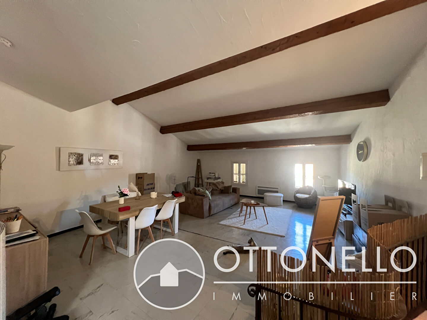 Appartement - ROQUEBRUNE SUR ARGENS