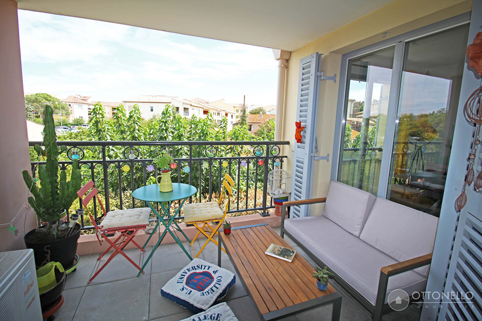 Appartement - ROQUEBRUNE SUR ARGENS