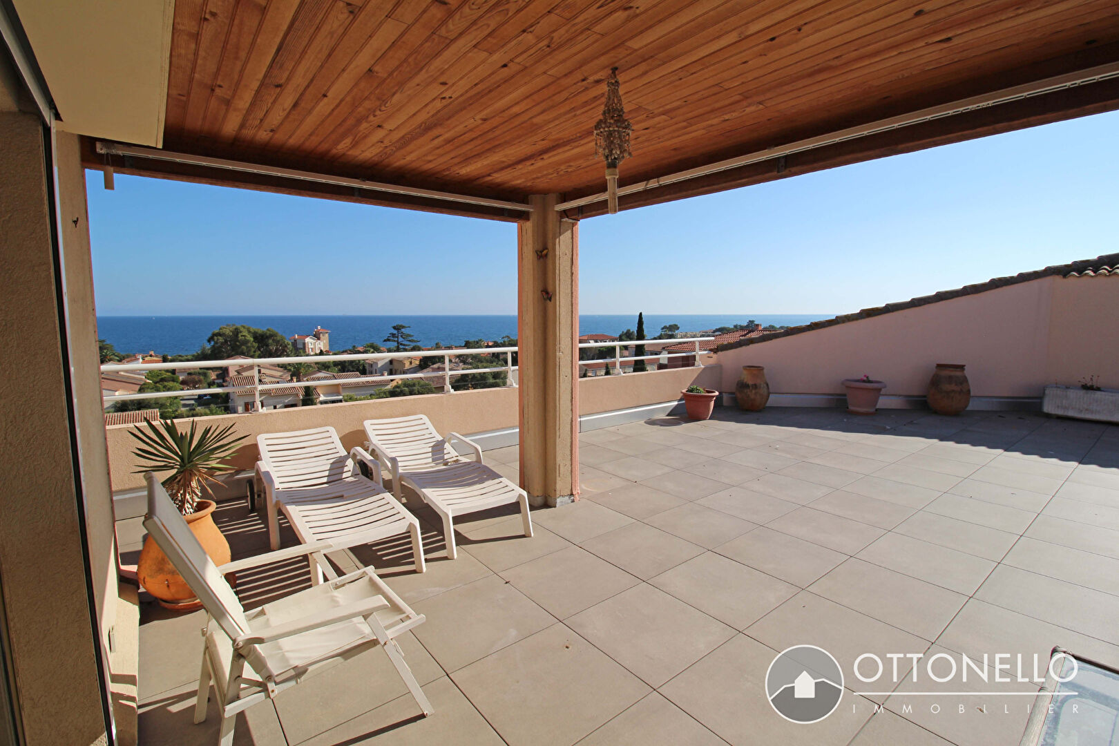 Appartement - SAINT AYGULF