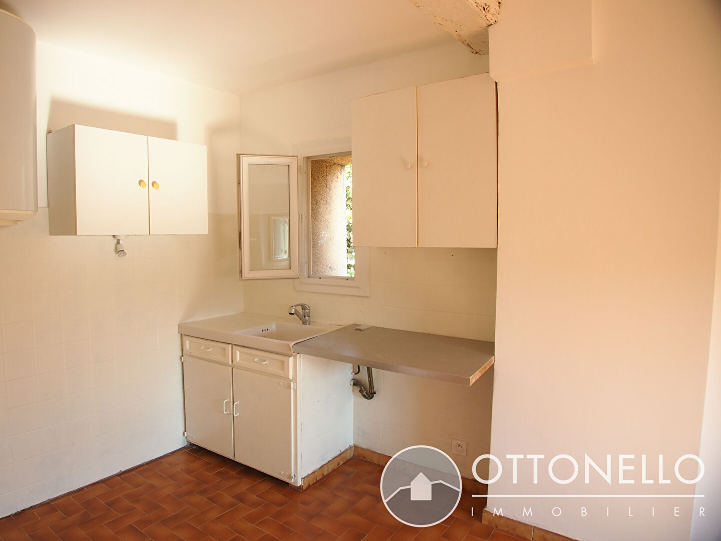 Appartement - ROQUEBRUNE SUR ARGENS