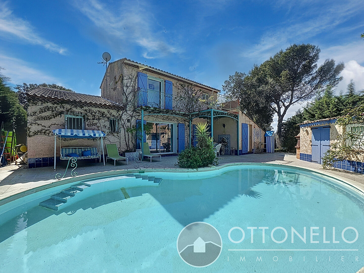Vente Maison-Villa ROQUEBRUNE SUR ARGENS