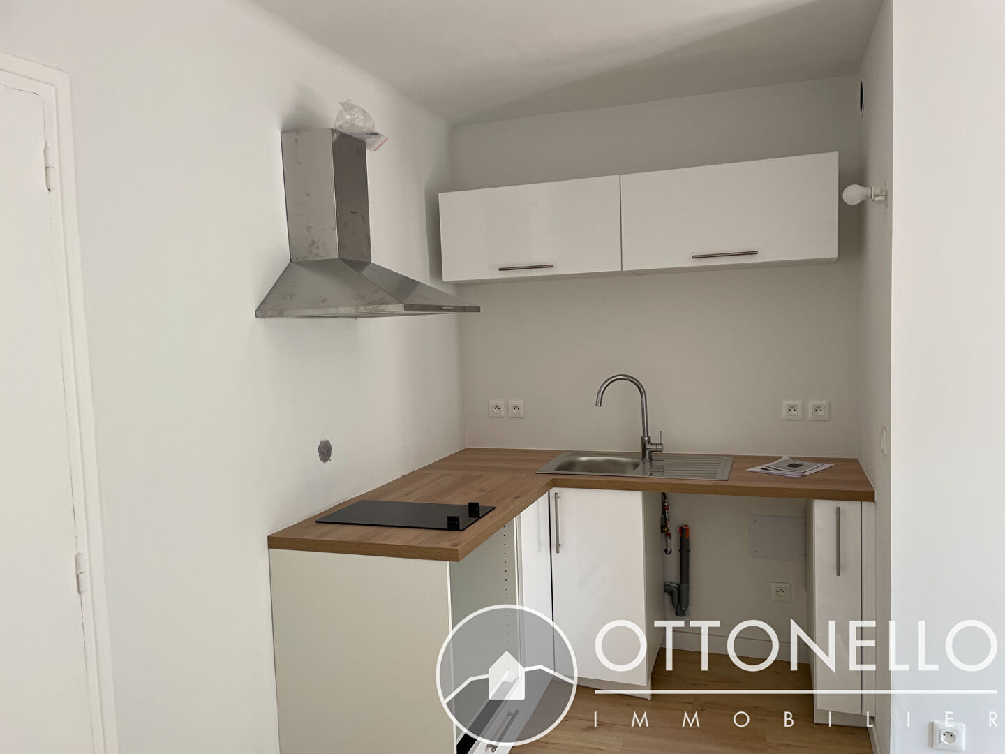 Appartement - ROQUEBRUNE SUR ARGENS