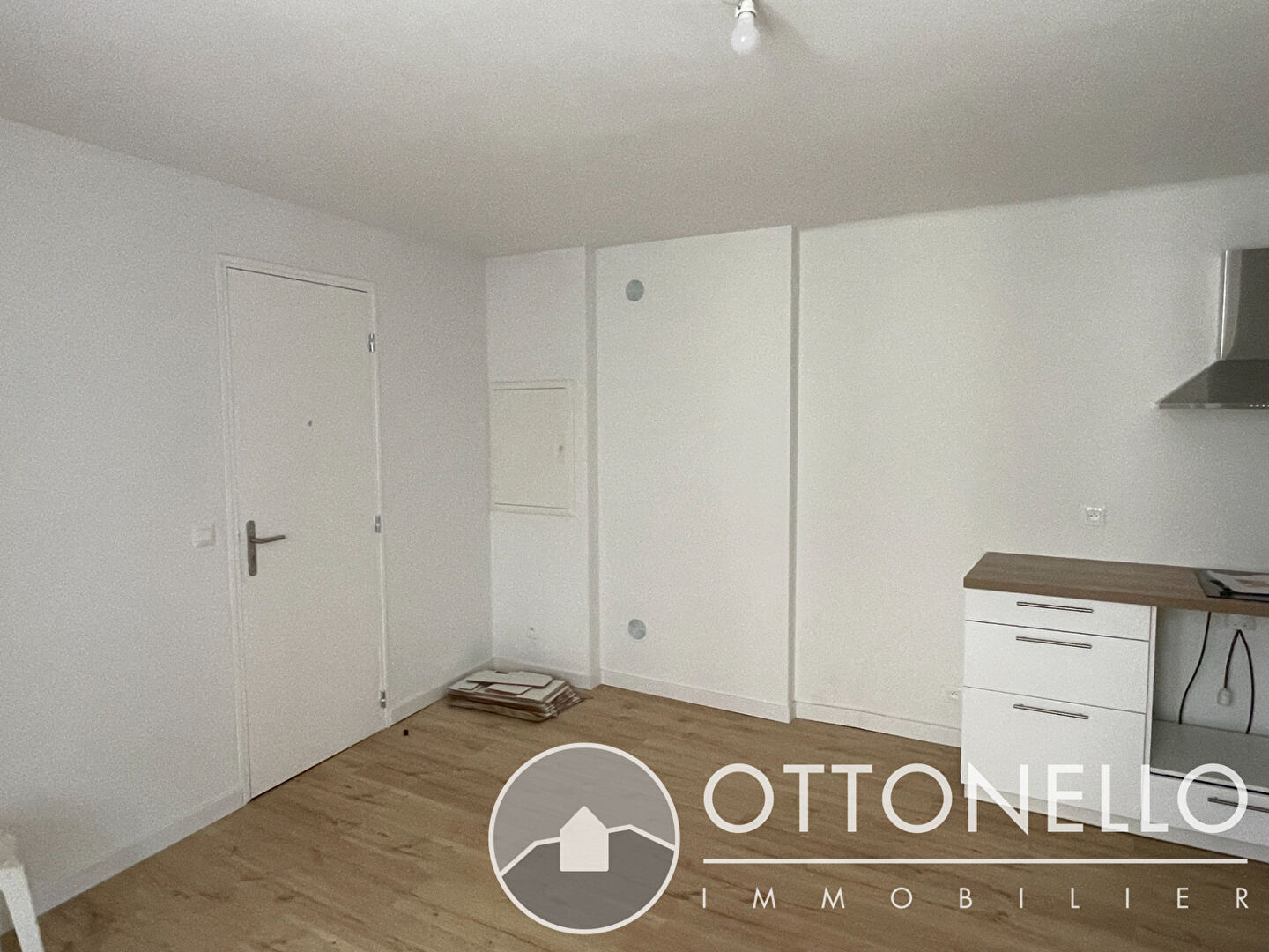 Appartement - ROQUEBRUNE SUR ARGENS