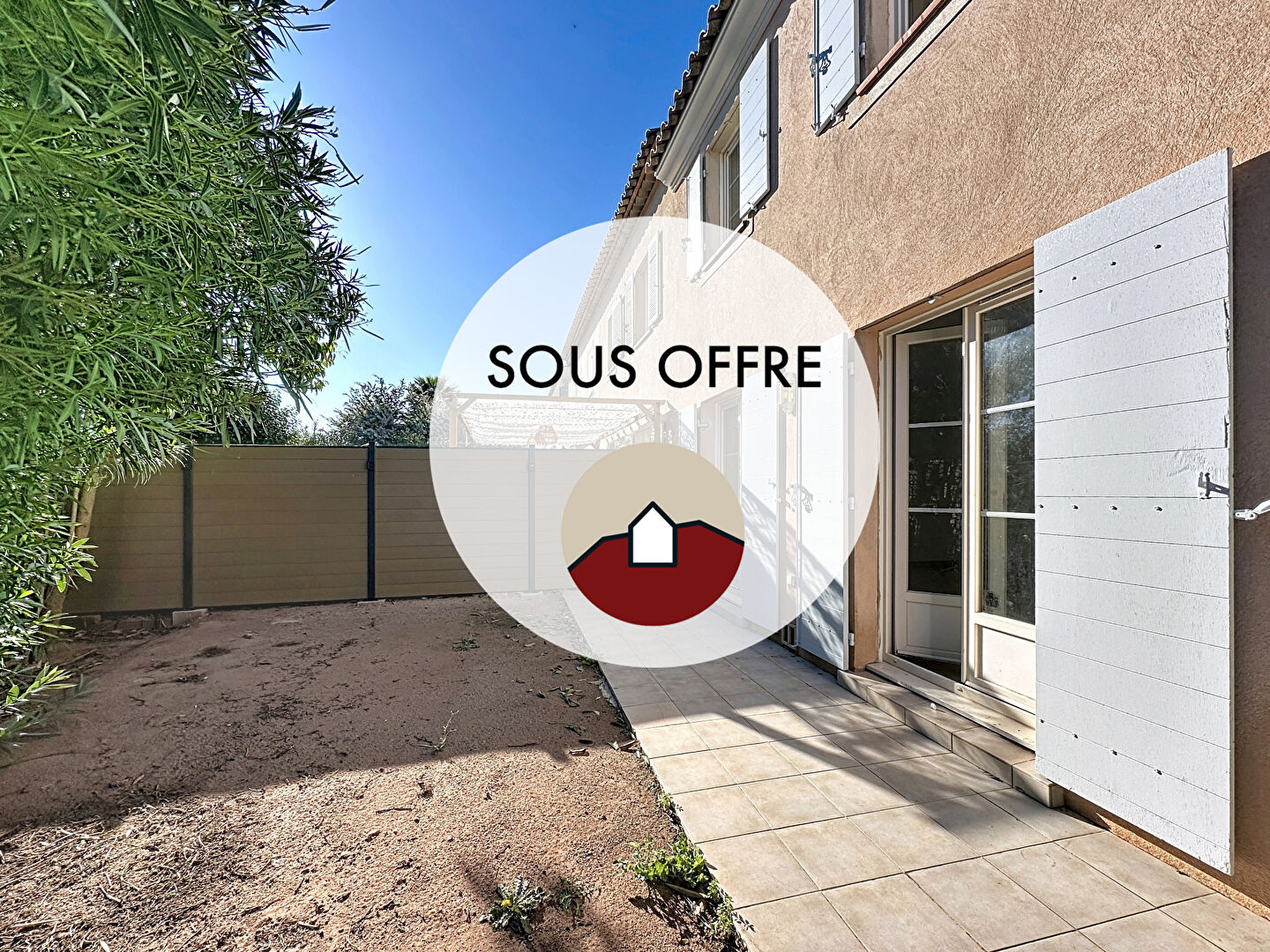 Maison-Villa - ROQUEBRUNE SUR ARGENS