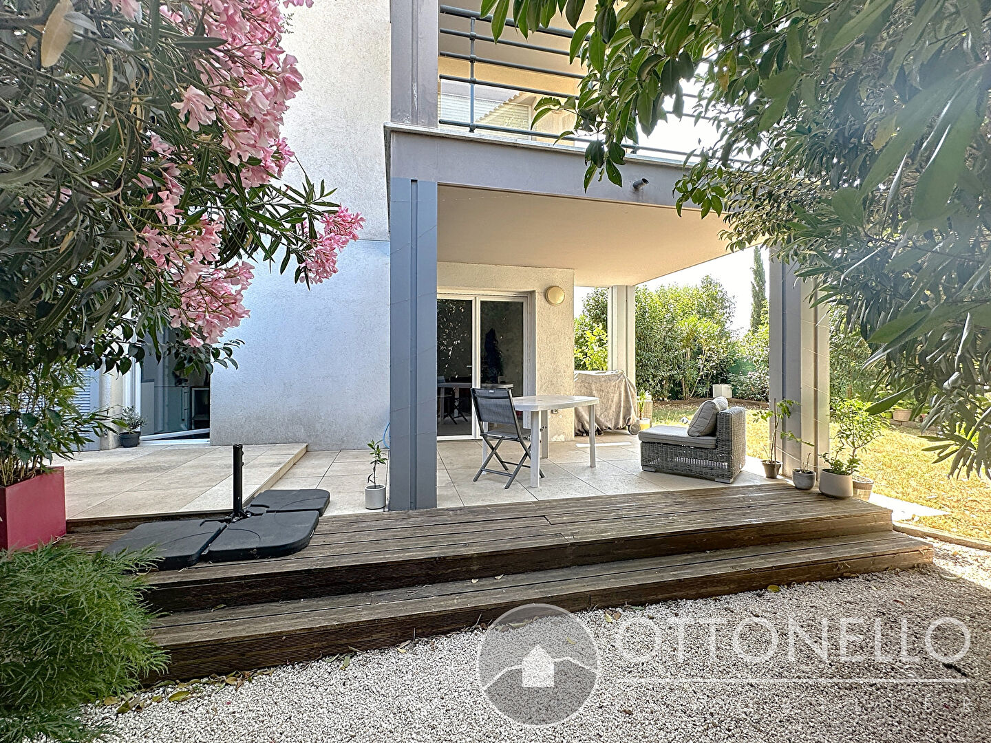 Appartement - ROQUEBRUNE SUR ARGENS