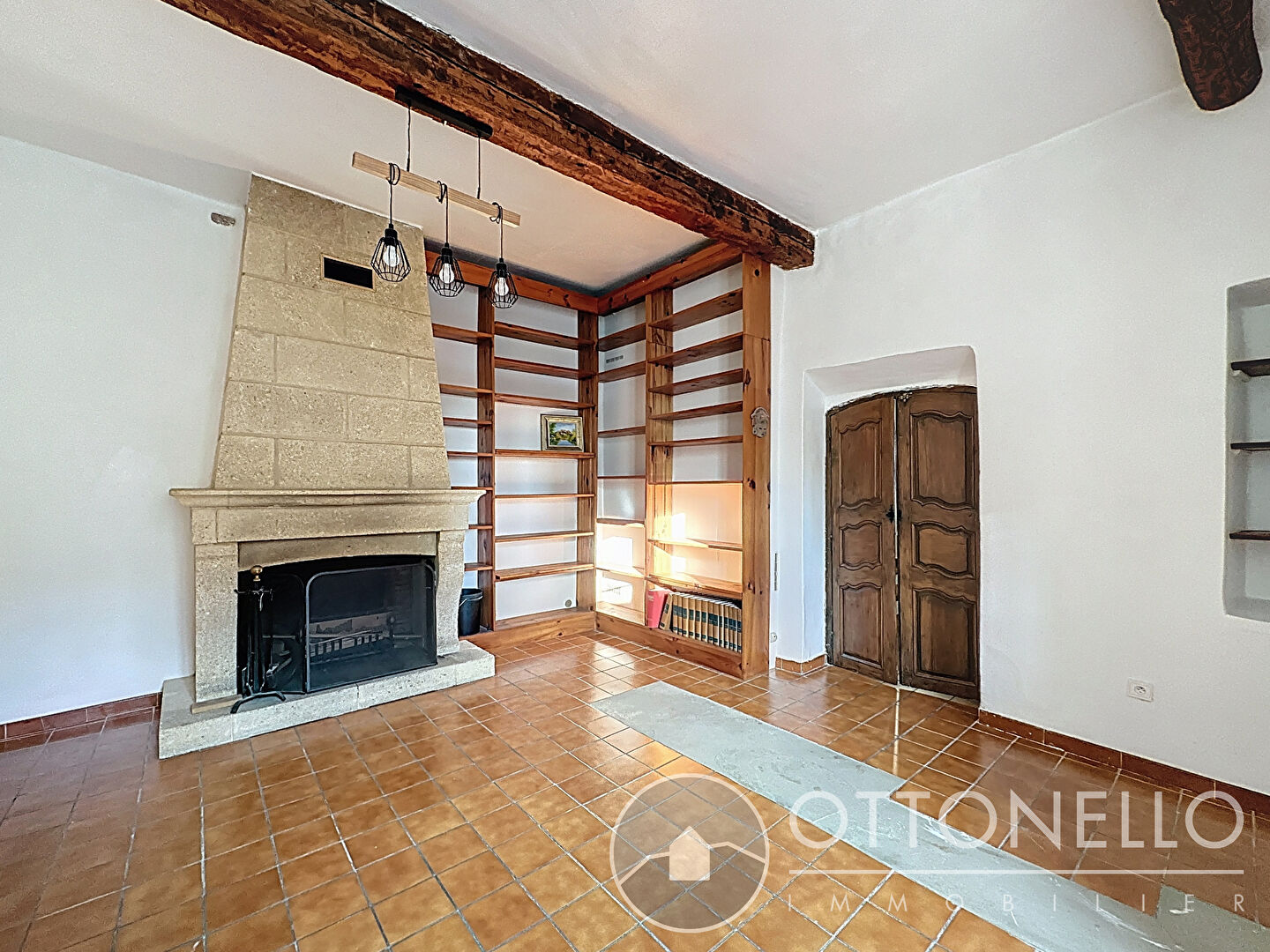 Appartement - ROQUEBRUNE SUR ARGENS