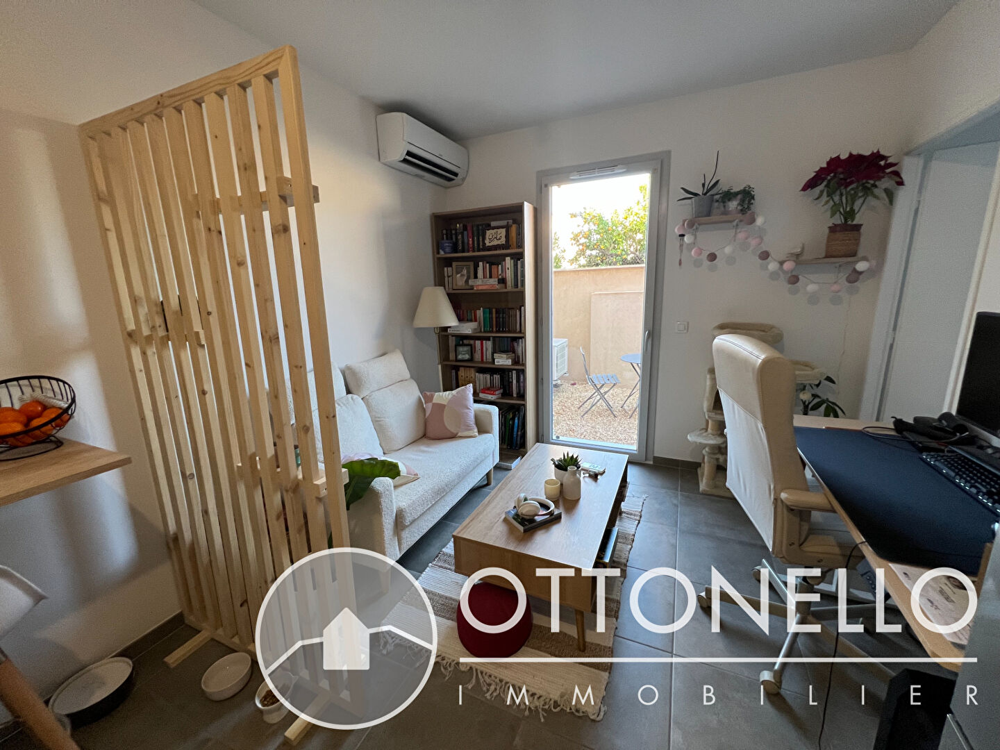 Appartement - ROQUEBRUNE SUR ARGENS