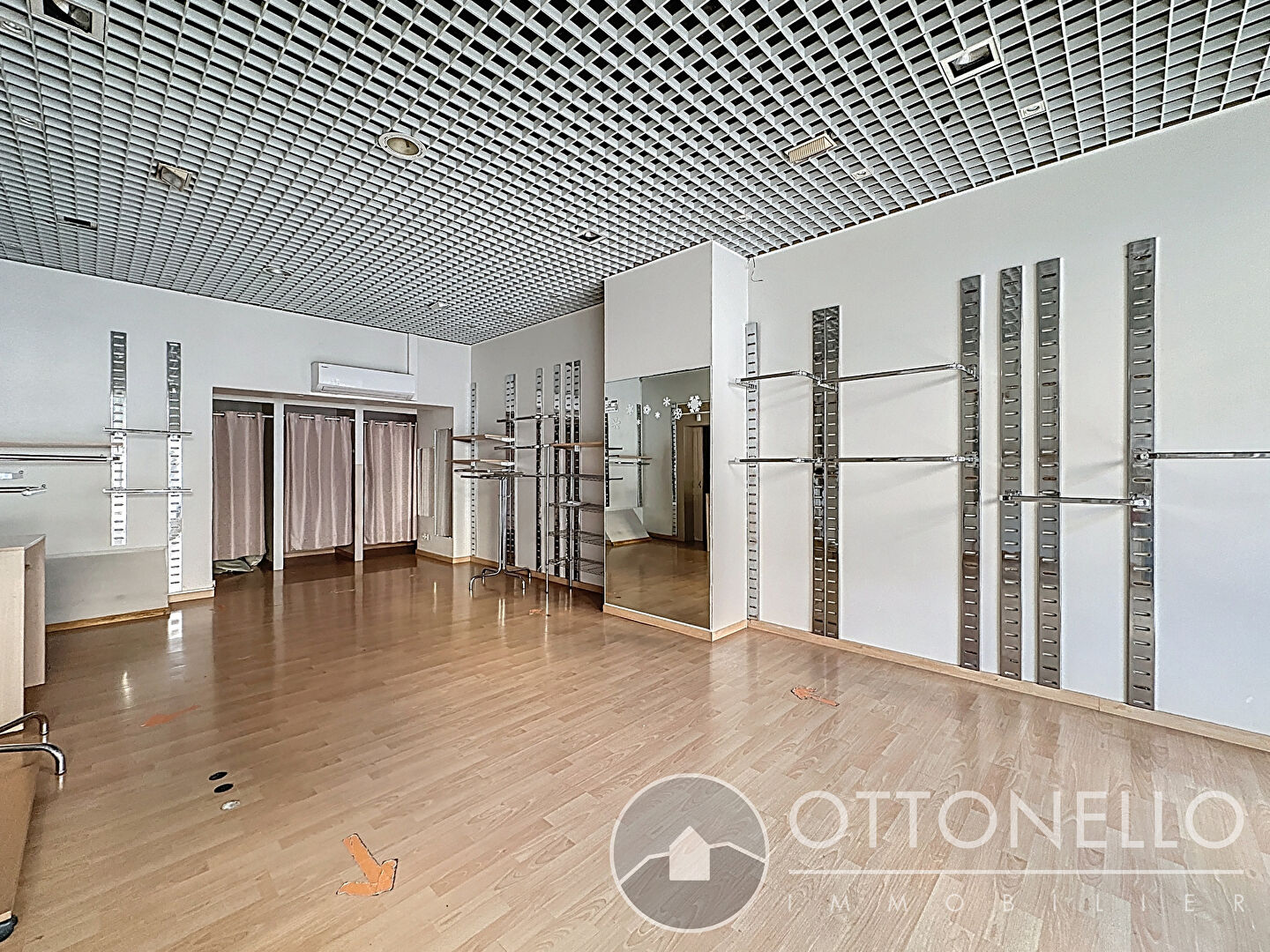 Vente Local Commercial SAINT RAPHAEL