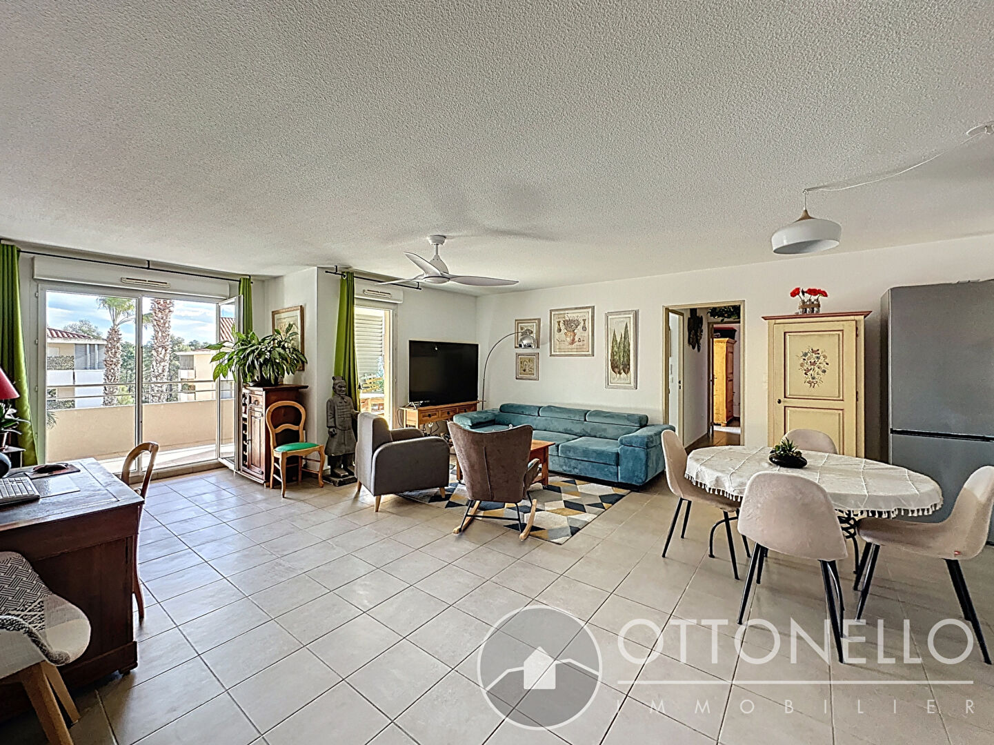 Appartement - ROQUEBRUNE SUR ARGENS