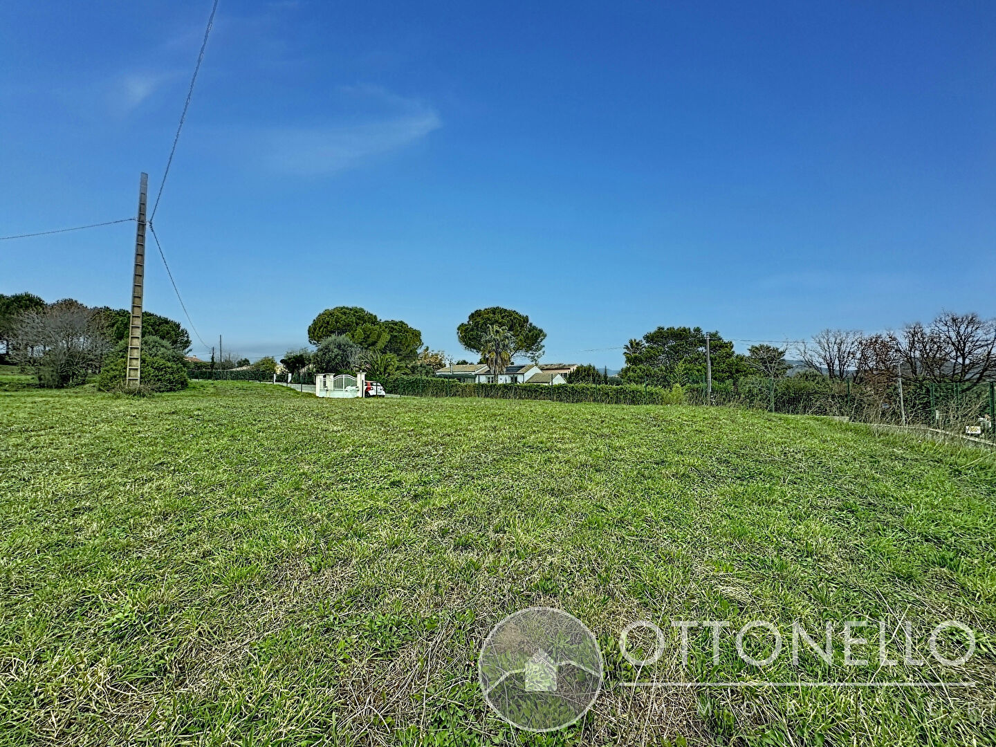 Vente Terrain ROQUEBRUNE SUR ARGENS