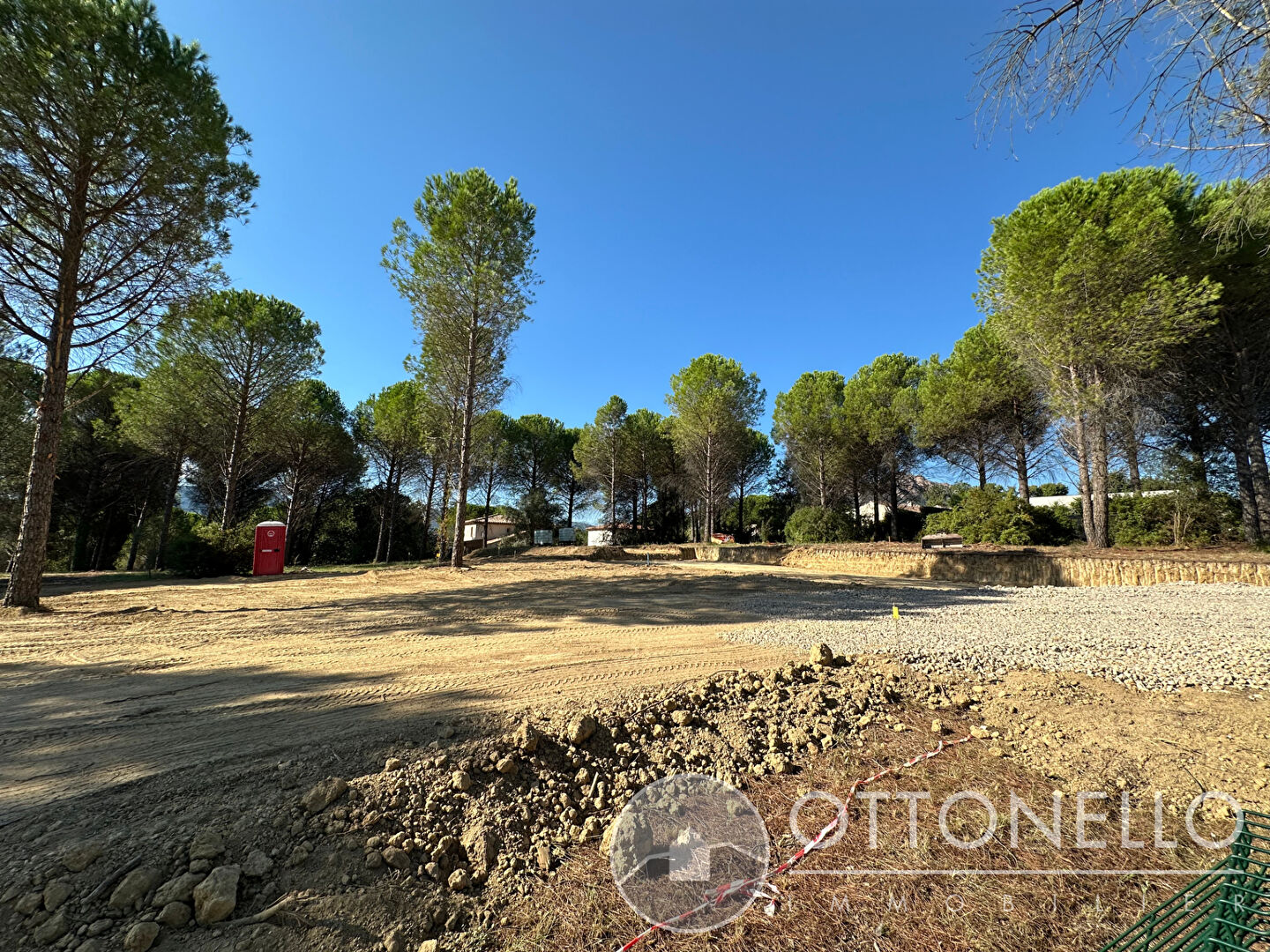 Vente Terrain ROQUEBRUNE SUR ARGENS