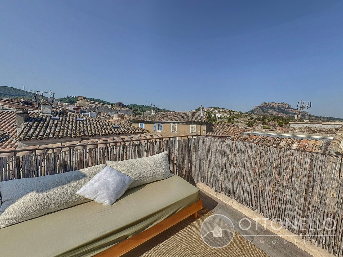 Vente Appartement ROQUEBRUNE SUR ARGENS