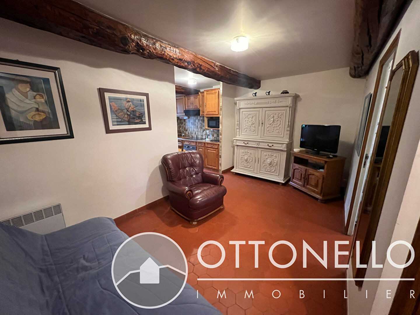 Appartement - ROQUEBRUNE SUR ARGENS
