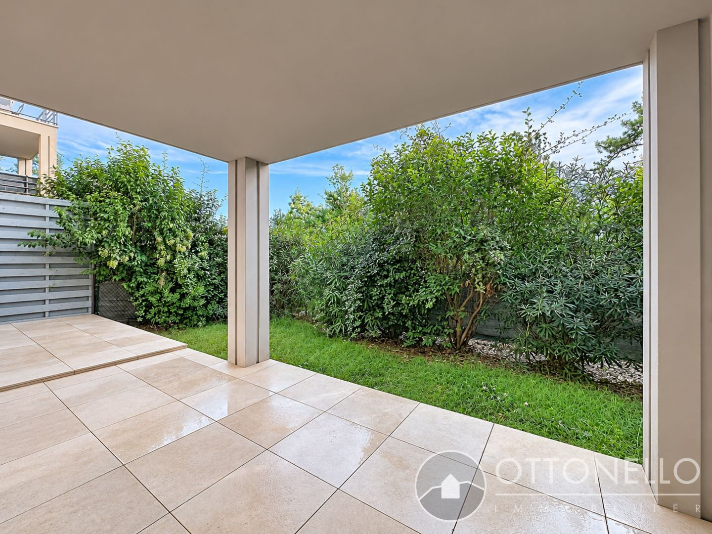 Appartement - ROQUEBRUNE SUR ARGENS