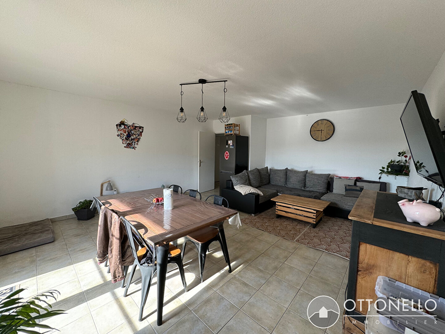 Appartement - ROQUEBRUNE SUR ARGENS