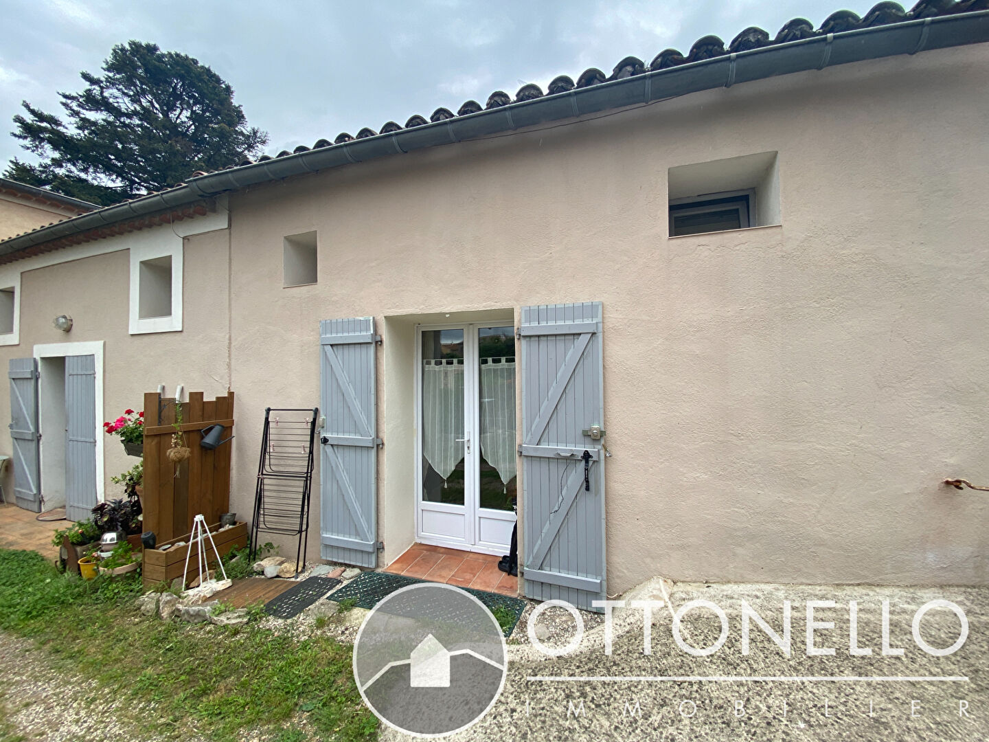 Appartement - ROQUEBRUNE SUR ARGENS