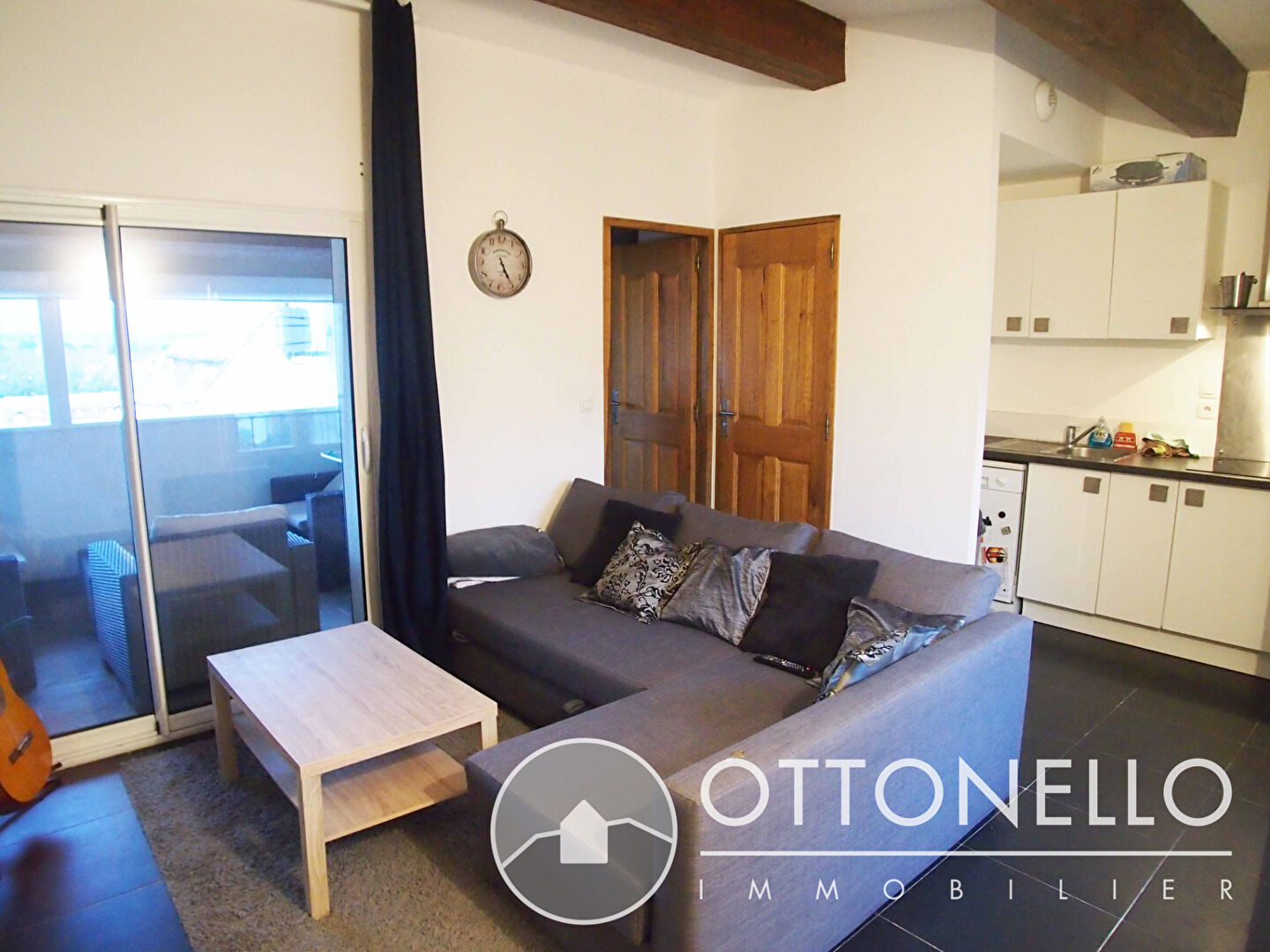 Appartement - ROQUEBRUNE SUR ARGENS
