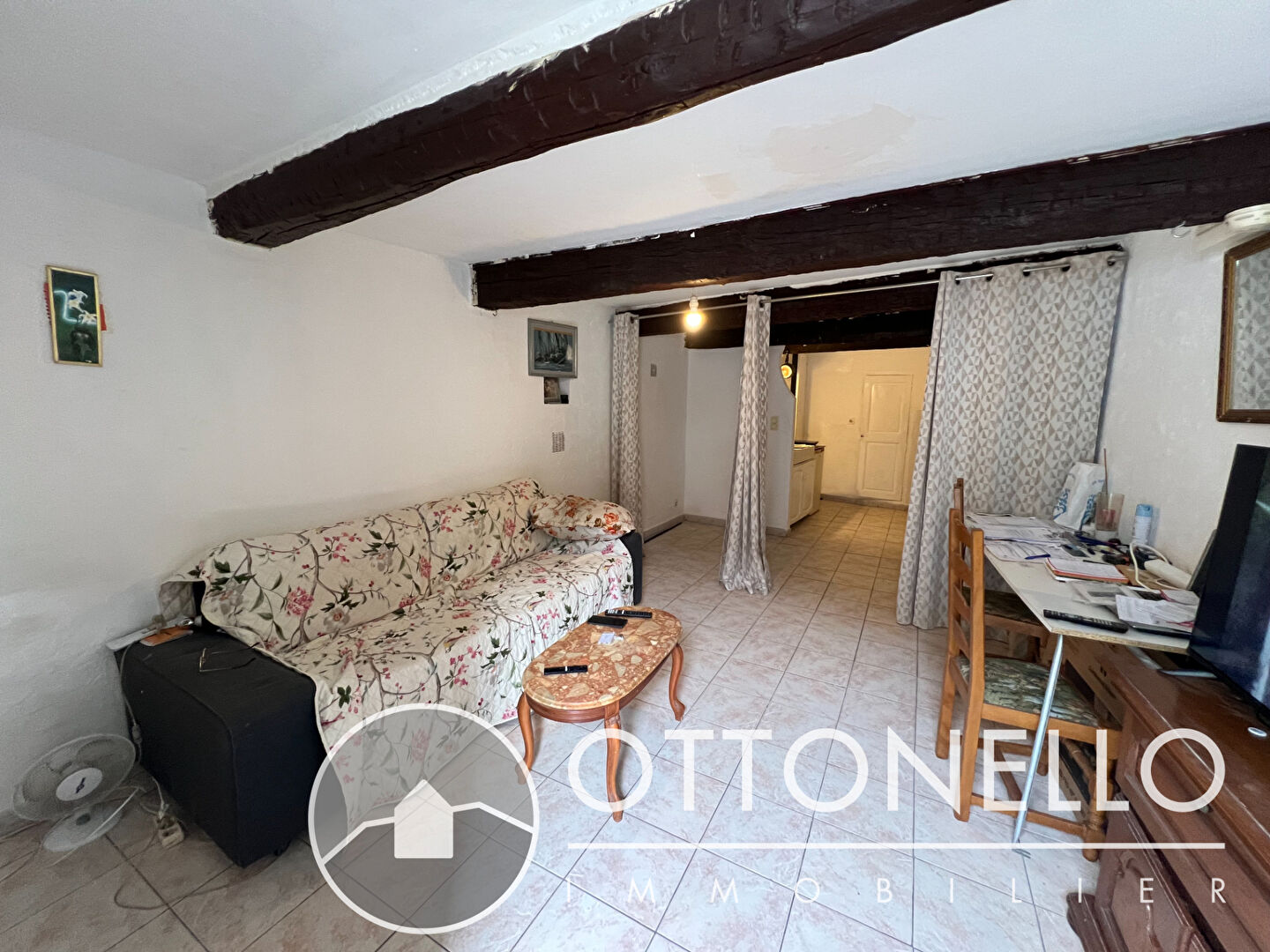 Appartement - ROQUEBRUNE SUR ARGENS